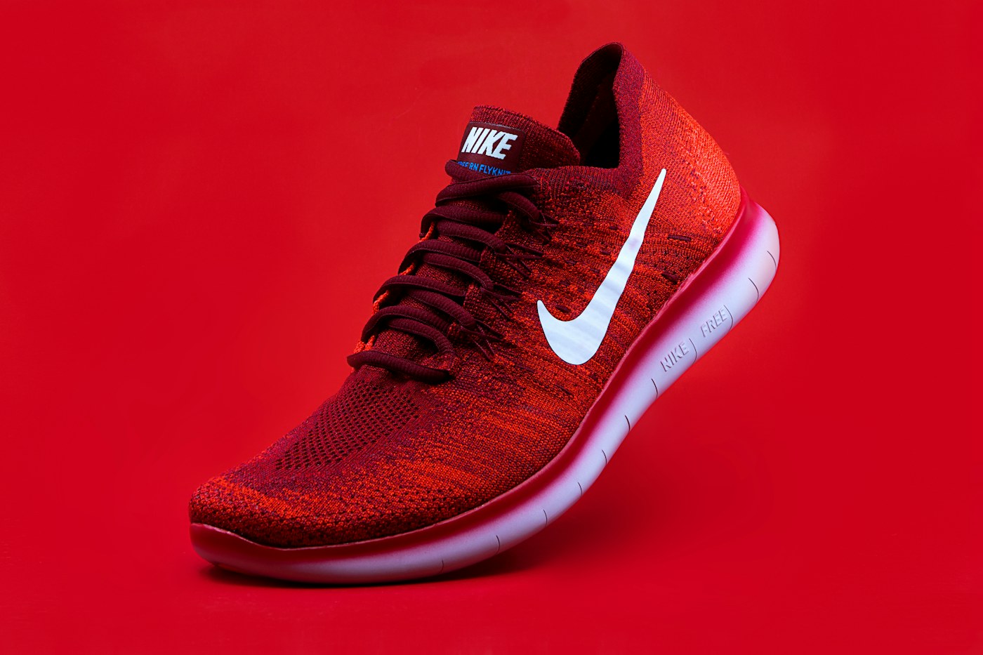 Lifestyle scene for What Makes a Work Tote Useful on Travel Days
